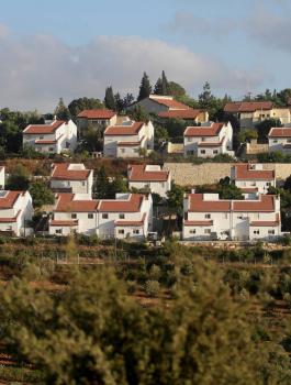 وحدات استيطانية اسرائيلية غرب رام الله 