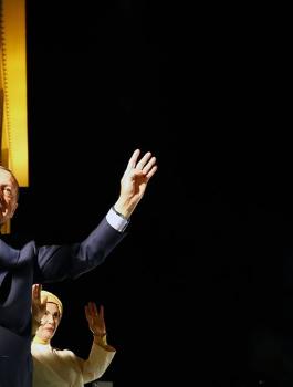 طفل سبع سنوات يؤخر خطاب النصر لأردوغان الليلة الماضية وهذه قصته