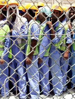 وفاة عمال هنود في الدول الخليجية 