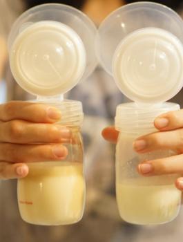 حليب الام وفيروس كورونا 