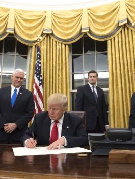 تخفيض المساعدات المالية الامريكية للسلطة الفلسطينية 