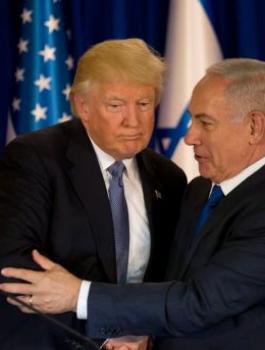 بالفيديو.. نتنياهو يتعرض لإحراج شديد.. يبدو أن ترامب كان مخمورًا حتى فعل هذا