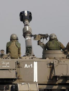 رئيس حزب العمل وقطاع غزة 