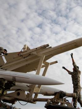 الجيش الايراني وتل ابيب 