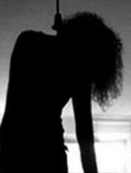 العثور على جثة فتاة مشنوقة داخل منزل في قلقيلية 