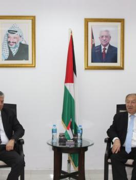 وزير الاقتصاد الفلسطيني 