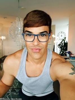 مدرب هولندي والعمر 