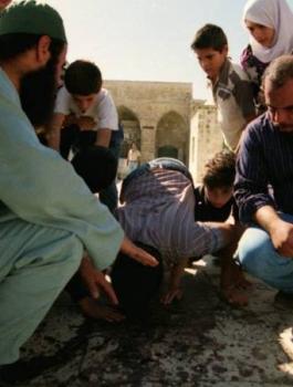 مجزرة الاقصى الاولى 