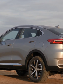 سيارة صينية شبيهة بال BMW X6 