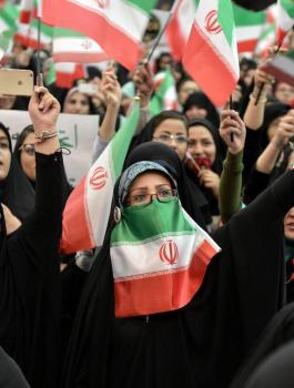 فتح والتظاهرات الايرانية ضد الشعب الفلسطيني 
