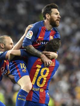 ميسي امام ريال مدريد 