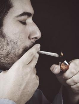 تعاطي المخدرات 