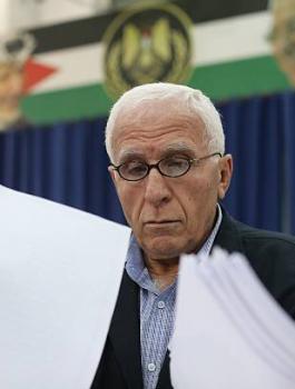 عزام الاحمد 