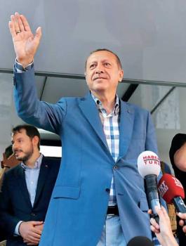 زعيم المعارضة في تركيا واردوغان 