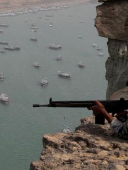 ايران ومضيق هرمز 