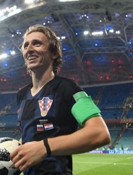 ريال مدريد يطلب مبلغ خيالي للتخلي عن مودريتش 