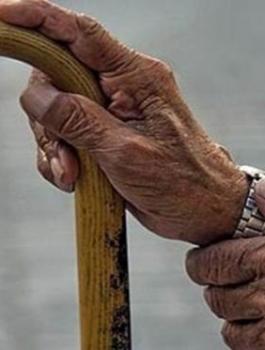 بيوت المسنين وعيد الام 