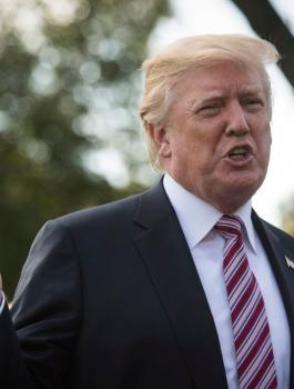 ترامب ووسائل الاعلام الامريكية 