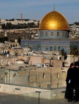 اسرائيل وصوت الاذان في القدس 