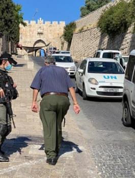 اسرائيل تقتل فلسطينيا اعزل في القدس 