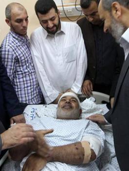 اللواء أبو نعيم يغادر المشفى بوضع صحي جيد