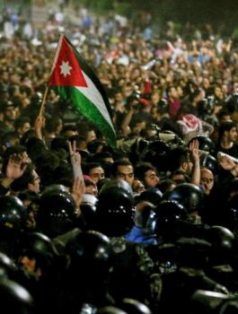 وزير خارجية الأردن: الأوضاع الاقتصادية صعبة والشعب يعاني