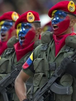 الجيش الفنزويلي يتاهب لمواجهة تهديدات ترامب 