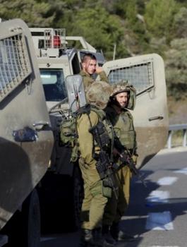 اعتقال فتاة جنوب شرق رام الله 