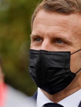 ماكرون والحجاب والاسلام 