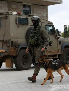 مداهمة منازل اسرى في نابلس 