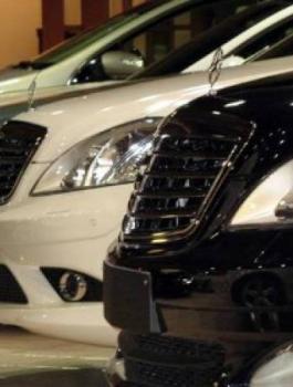 معرض للسيارات والدرجات النارية برام الله