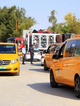 معبر الكرامة 