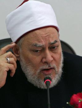 علي جمعة والحلف بالنبي 