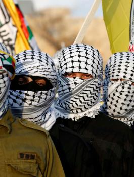 حركة فتح والموظفين 