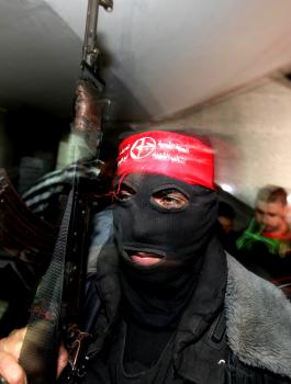 الشعبية واسرائيل 