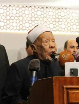 تشييع جثمان شيخ أزهري عاصر 3 ملوك وجميع رؤساء مصر