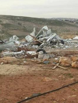 هدم مدرسة ابو النوار في بادية القدس 