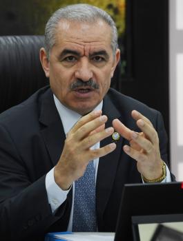 الحكومة والانفكاك عن اسرائيل 