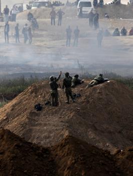 ميلادينوف وغزة 