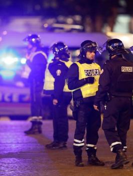 فرنسا تكشف هوية منفذ هجوم الشانزيليزيه