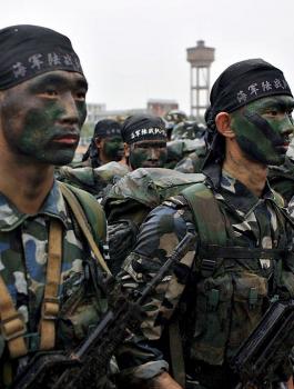 قوات صينية خاصة 