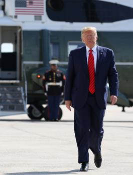 عزل ترامب وصفقة القرن  