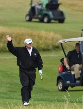 ترامب والاعلانات على فيسبوك 