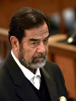 ousted-iraqi-president-saddam-hussein-b810-diaporama