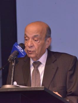 صلاح الدين الدباغ 