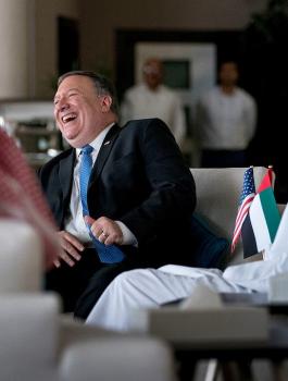 محمد بن زايد ووزير الخارجية الامريكي 