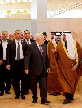 000-9964766501550067925700