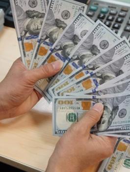 سعر صرف الدولار مقابل الشيقل 