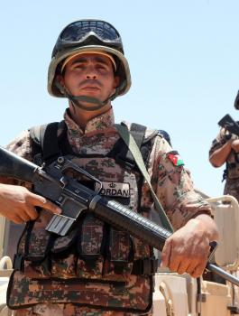 الجيش الاردني يعلن عدد عناصر داعش في اليرموك