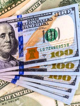 الدولار يحافظ على ارتفاعه أمام الشيكل